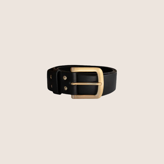 BUCKINGHAM GRAND BELT GOLD - Black - Elegant Buckingham Grand læderbælte i sort med gulddetaljer.