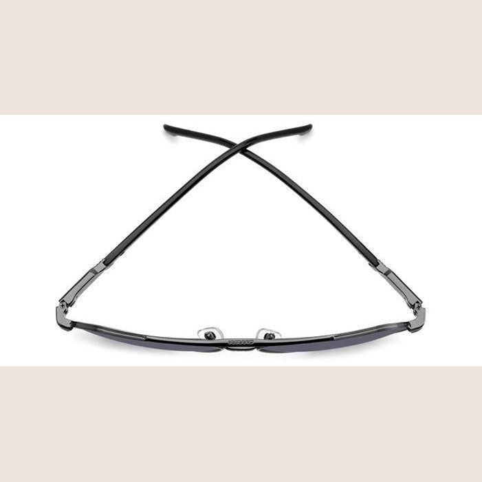Carrera 1067/S – Moderne solbriller fra Carrera med ikonisk design.
