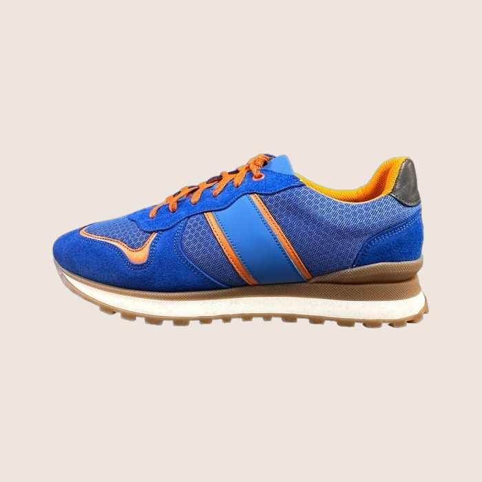 GPO Sneakers Crossover Blue - Moderne crossover sneakers i blå, ideelle til både sport og hverdagsbrug.