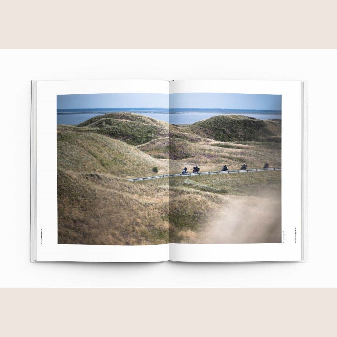 360 Danmark Vestkysten Nordjylland (bog) – Rejsebog om Nordjyllands vestkyst, perfekt til opdagelsesrejsende.