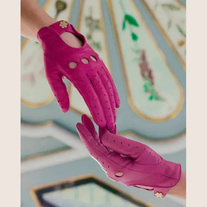 DIANA ROLLS-ROYCE - PINK EDITION - Hot Pink – Unik pink taske med Rolls-Royce-inspiration, perfekt til et eksklusivt og modigt look.