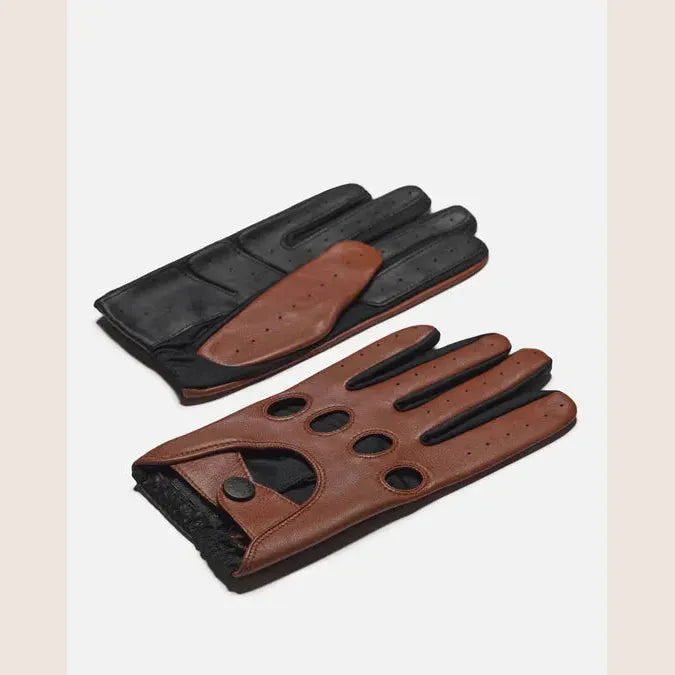 Frederik, Cognac / One-Size – Håndlavede cognacfarvede kørehandsker, skabt til dem, der værdsætter kvalitet.