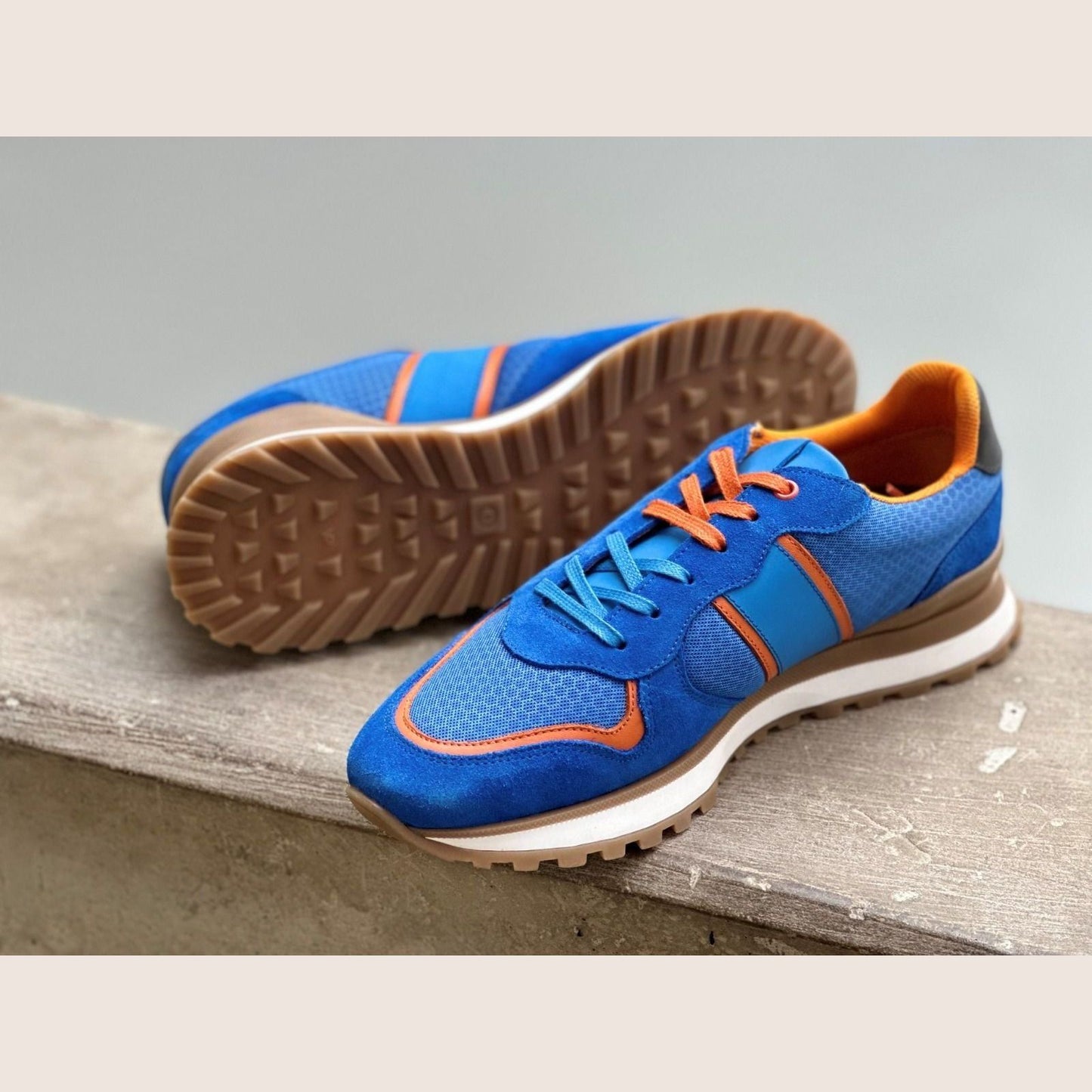 GPO Sneakers Crossover Blue - Moderne crossover sneakers i blå, ideelle til både sport og hverdagsbrug.