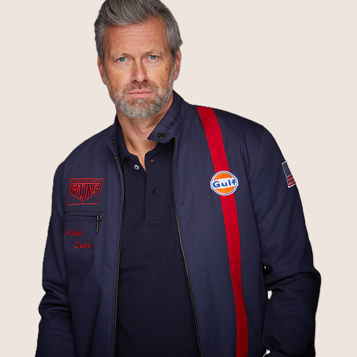 MD Blouson jakke navy – Navy blå MD Blouson jakke,  en tidløs tilføjelse til garderoben.