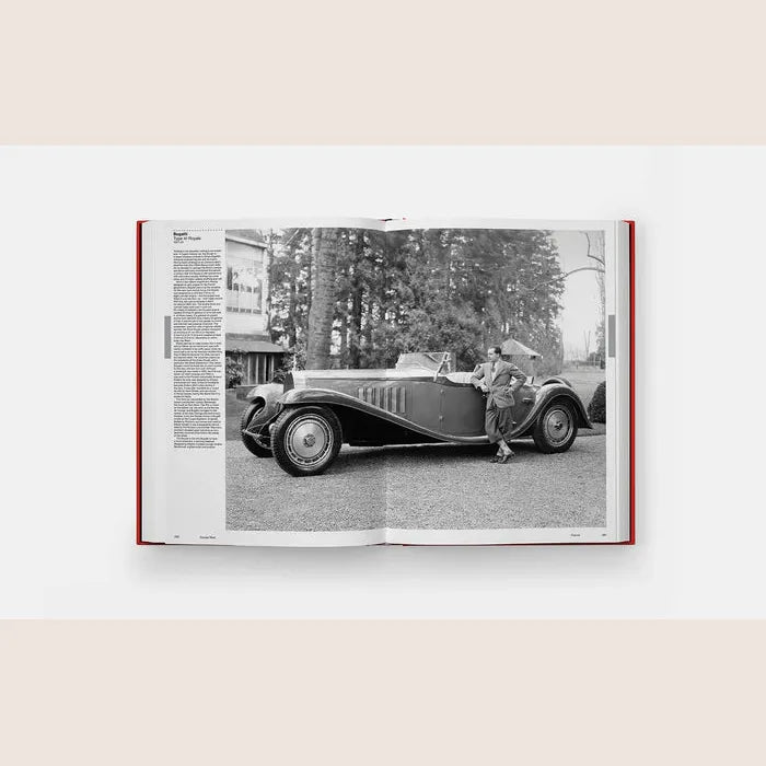 Atlas Of Classic Car Design Ferrari Red – En visuelt imponerende bog om klassiske Ferrari-designs gennem tiderne.
