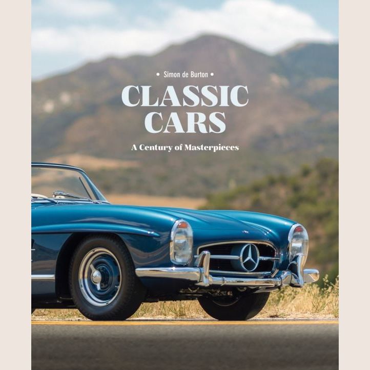Classic Cars: A Century of Masterpieces af Simon de Burton, hardcover bog med historik og fotografier af ikoniske klassiske biler