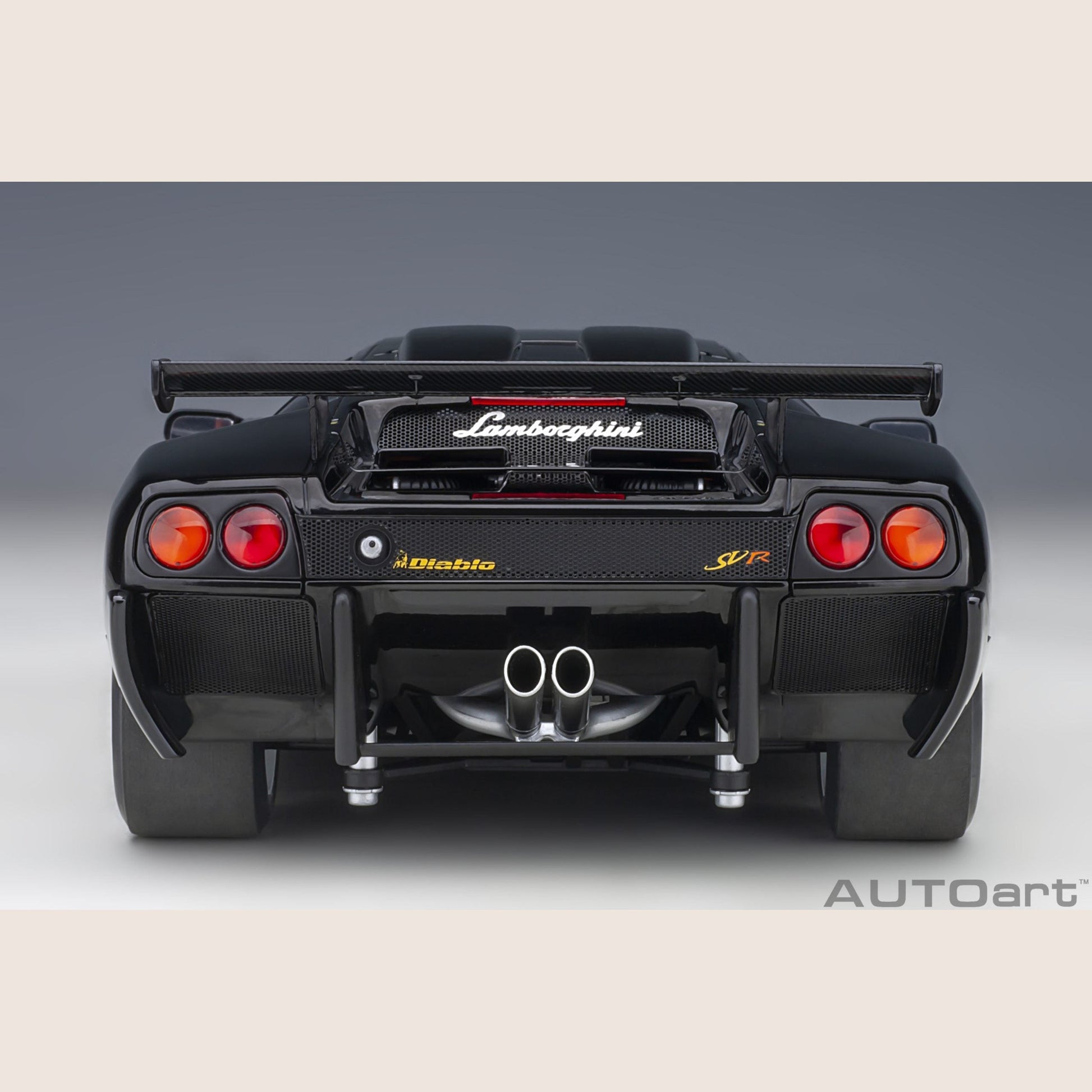 Lamborghini Diablo SE30 - 1999 1:18 – Højdetaljeret model af Lamborghini Diablo SE30 fra 1999.