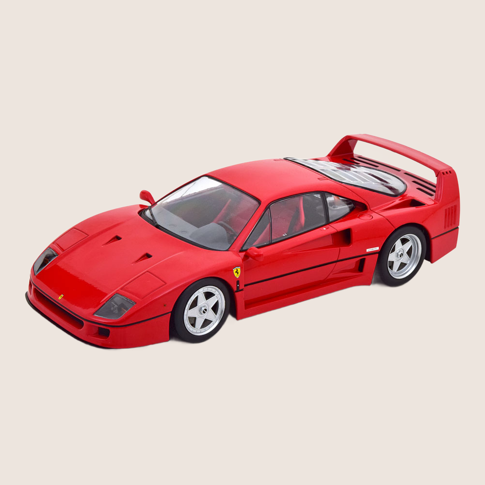 1:18 Ferrari F40 Red Seats 1987 Red – Eksklusiv 1:18 model af Ferrari F40 fra 1987 med røde sæder. En klassisk samlermodel.