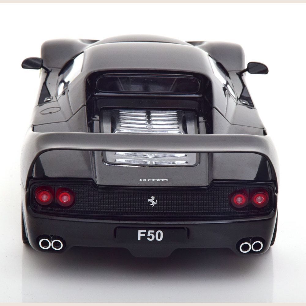 1:18 Ferrari F50 Hardtop 1995 Black – Detaljeret model af Ferrari F50 fra 1995 med hardtop i sort.
