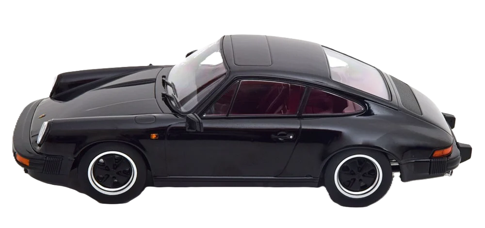 Porsche 911 SC Coupé 1983 1:18 KK‑Scale – Højdetaljeret skala-model af Porsche 911 SC Coupé fra 1983 i 1:18. Fremstillet af KK‑Scale med præcis karosseri, fælge og autentiske designelementer – ideel til Porsche-samlere og racerløbsemballører.