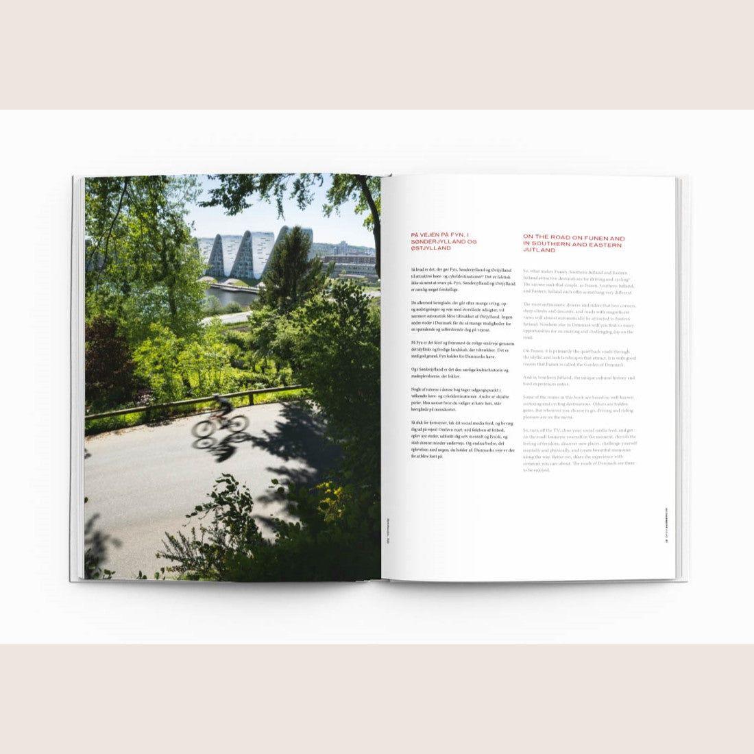 360 Danmark Fyn, Sønderjylland, Østjylland (bog) – Oplevelsesguide til Fyn, Sønderjylland og Østjylland, fyldt med spændende destinationer.