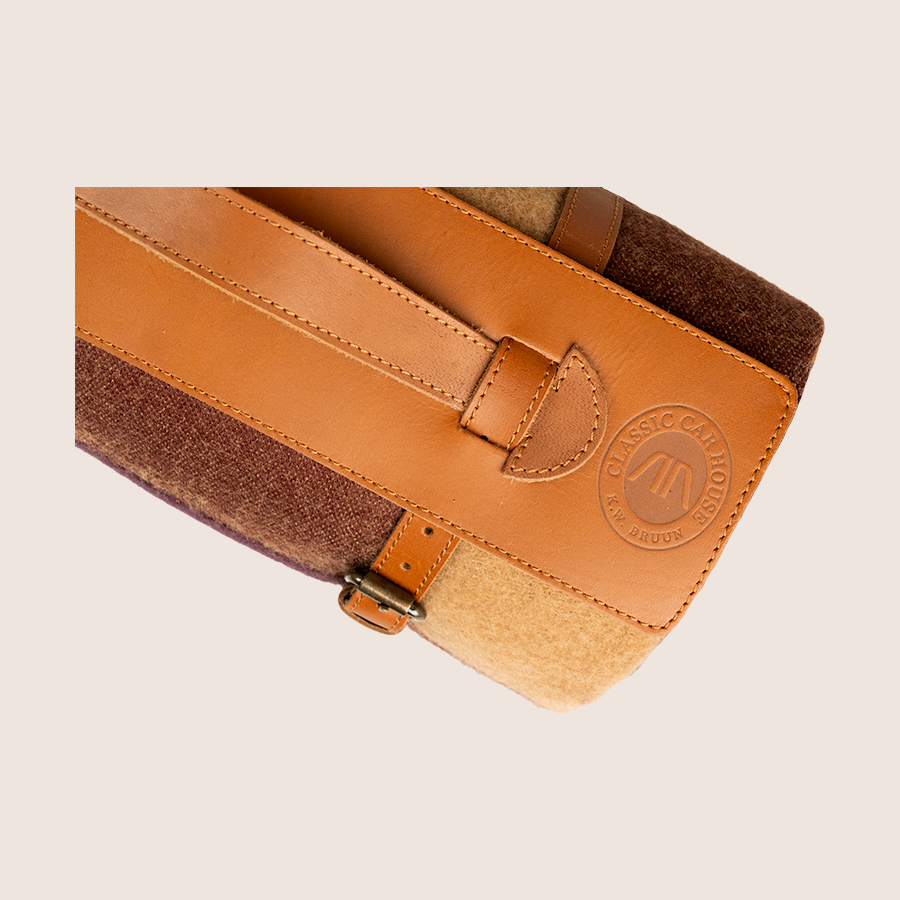 BilPlaid vinrød - Vinrød bilplaid, ideel til at holde sig varm under køreture eller til at hygge sig derhjemme.