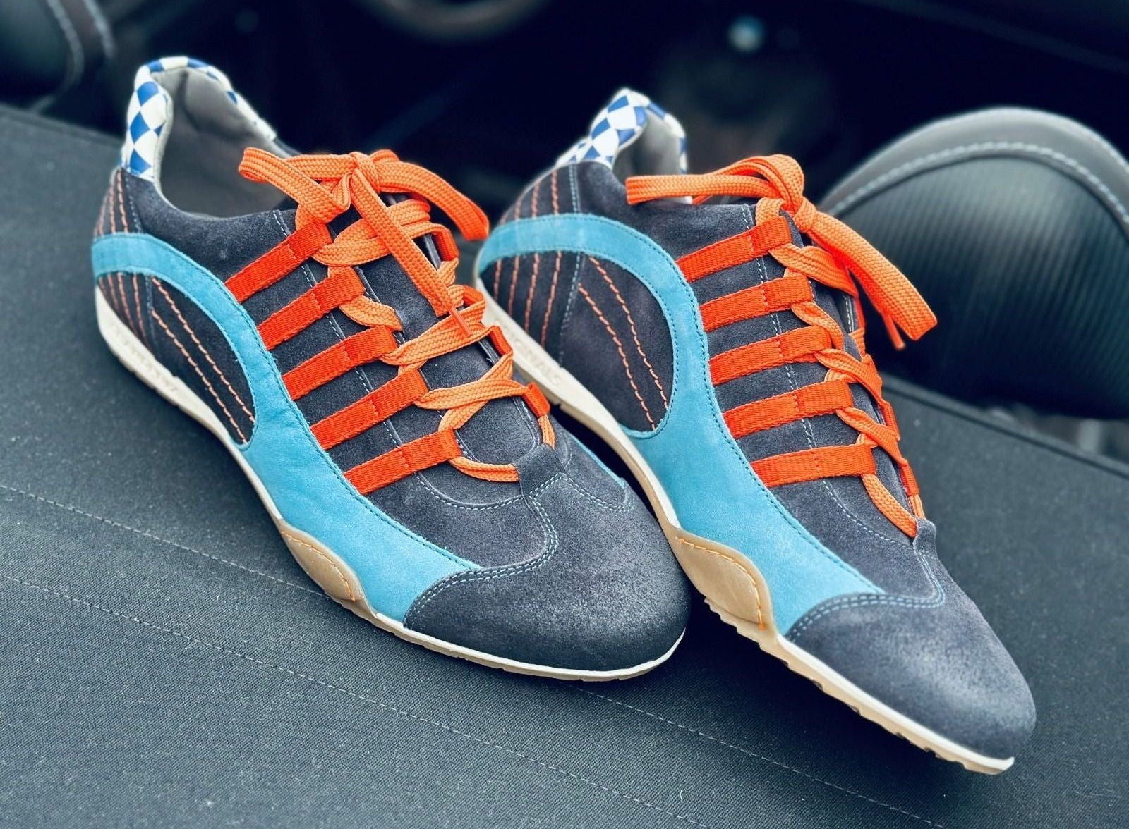 GPO Racing Sneaker Blue-Suede Mixed  – GPO Racing sneakers i blå ruskind, kombinerer stil og komfort til bilfans.