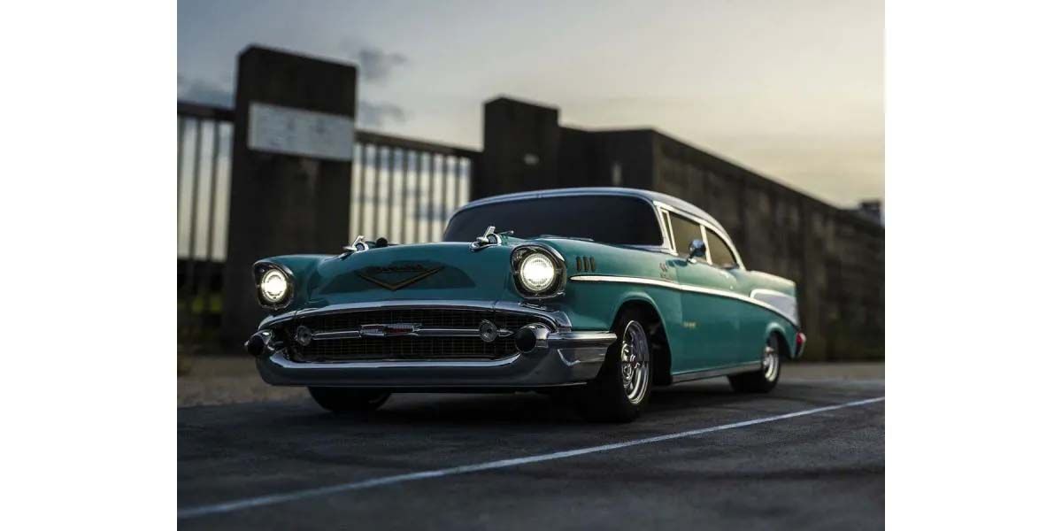 Kyosho Fazer MK2 (L) Chevy Bel Air Coupe 1957 Turquoise 1:10 Readyset