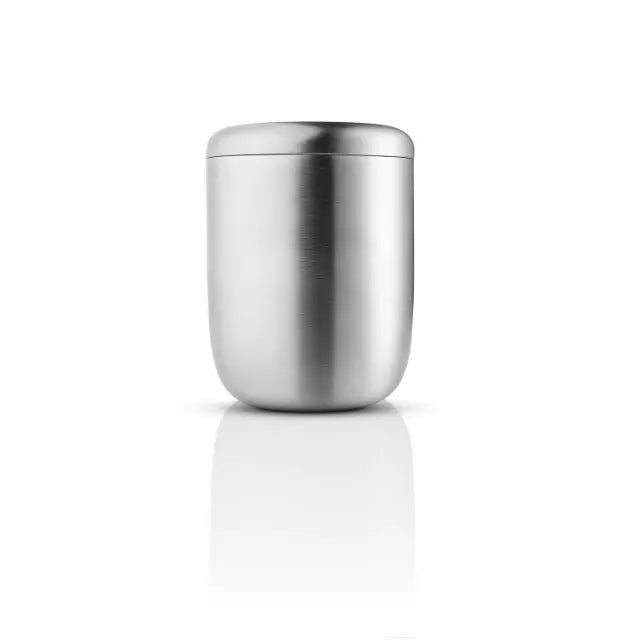 To Go Thermo Mealbox Black 0,64L – Sort termomadkasse på 0,64L, holder dine måltider friske og varme.