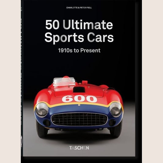 50 Ultimate Sports Cars: 1910s to Present (40th Edition) – Omfattende hardcover-bog med 511 sider, der hylder 50 af de mest ikoniske og elektrificerende sportsvogne gennem historien, fra tidlige Stutz Bear Cat til nutidige McLaren Speedtail. Fantastisk coffee table-udgave for bilentusiaster og designelskere.