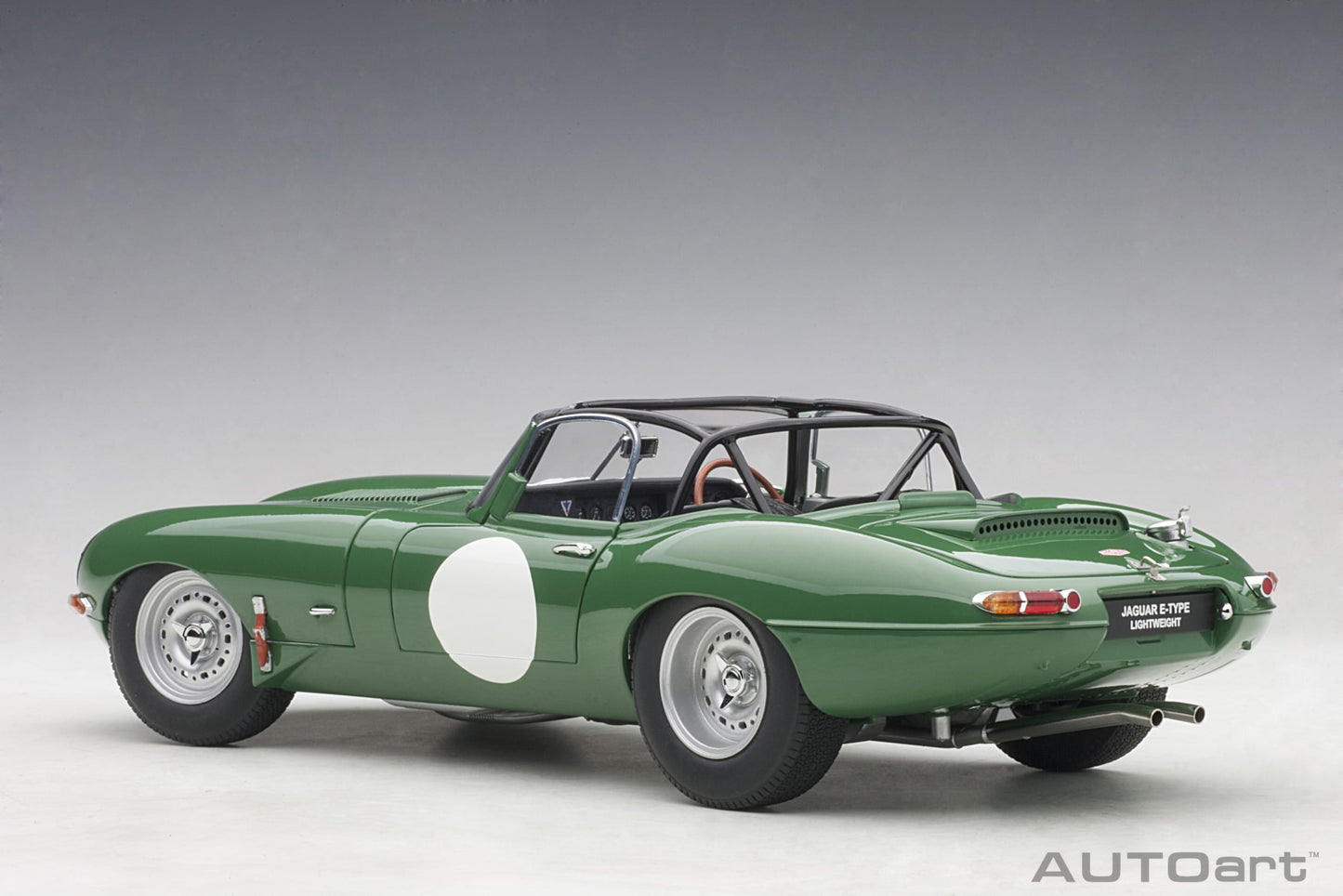 Jaguar E-type lightweight mørke grøn 1:18 AutoArt