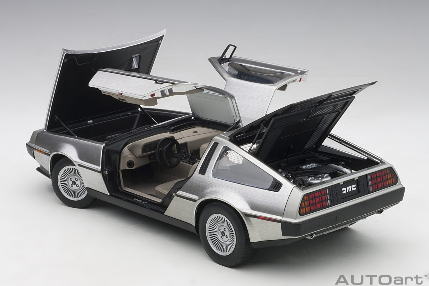 DeLorean DMC-12 AutoArt