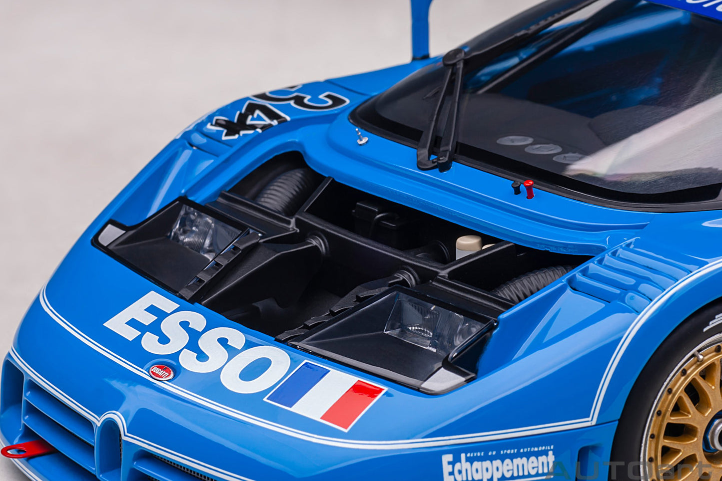 Bugatti EB110 EM 1:18 AutoArt