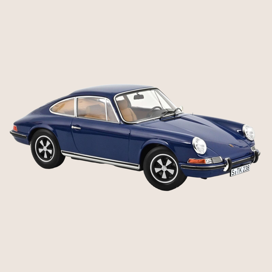 Porsche 911 S 1969 Blue 1:18 Norev – Detaljeret model af Porsche 911 S fra 1969 i blå.