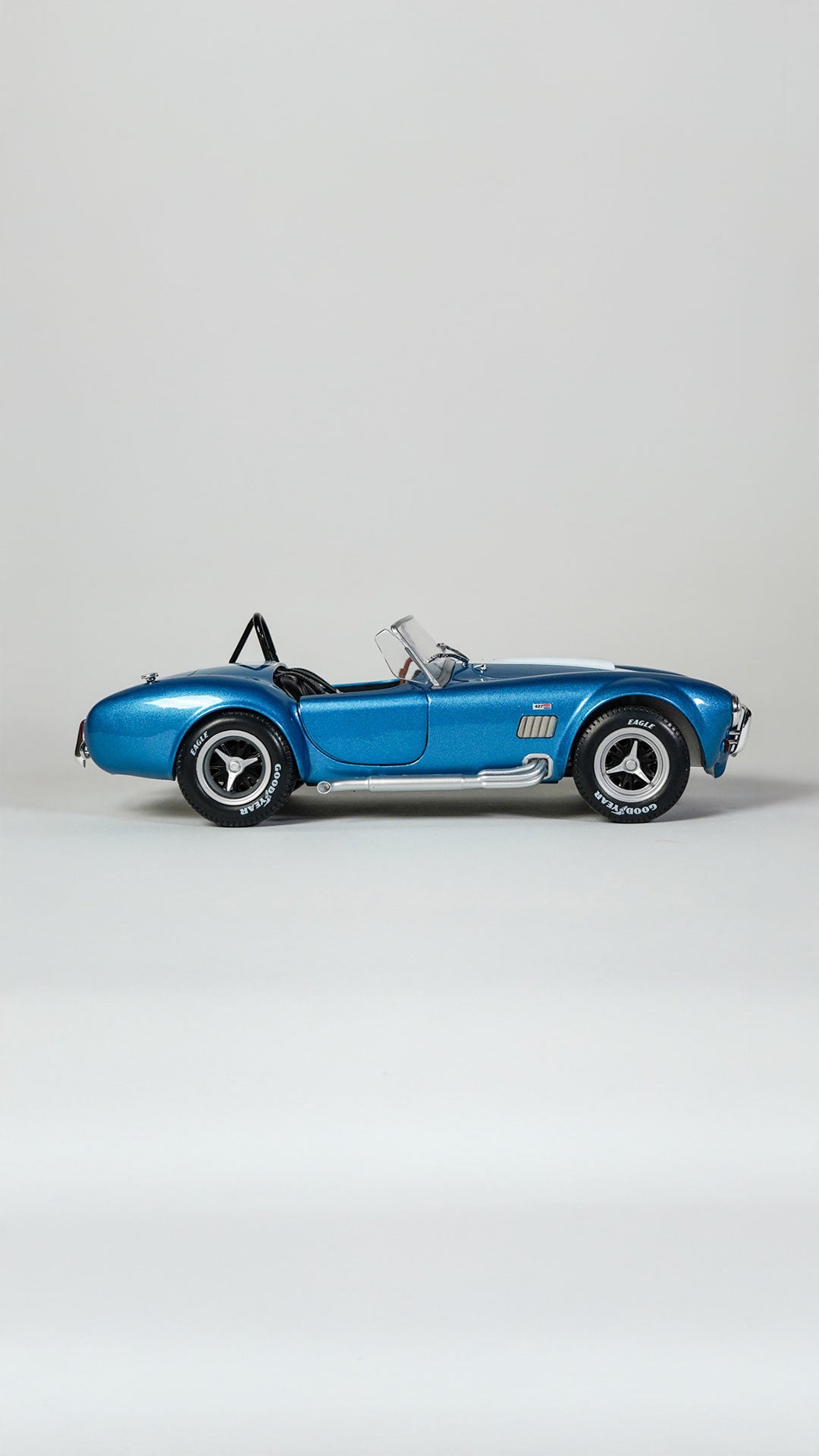 AC Cobra 427 1965 1:18