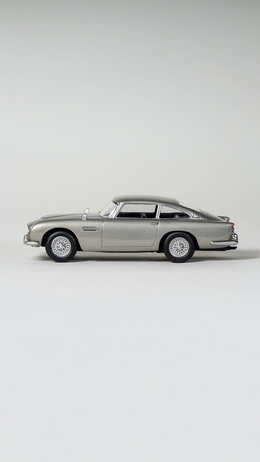 Aston Martin DB5 1:43