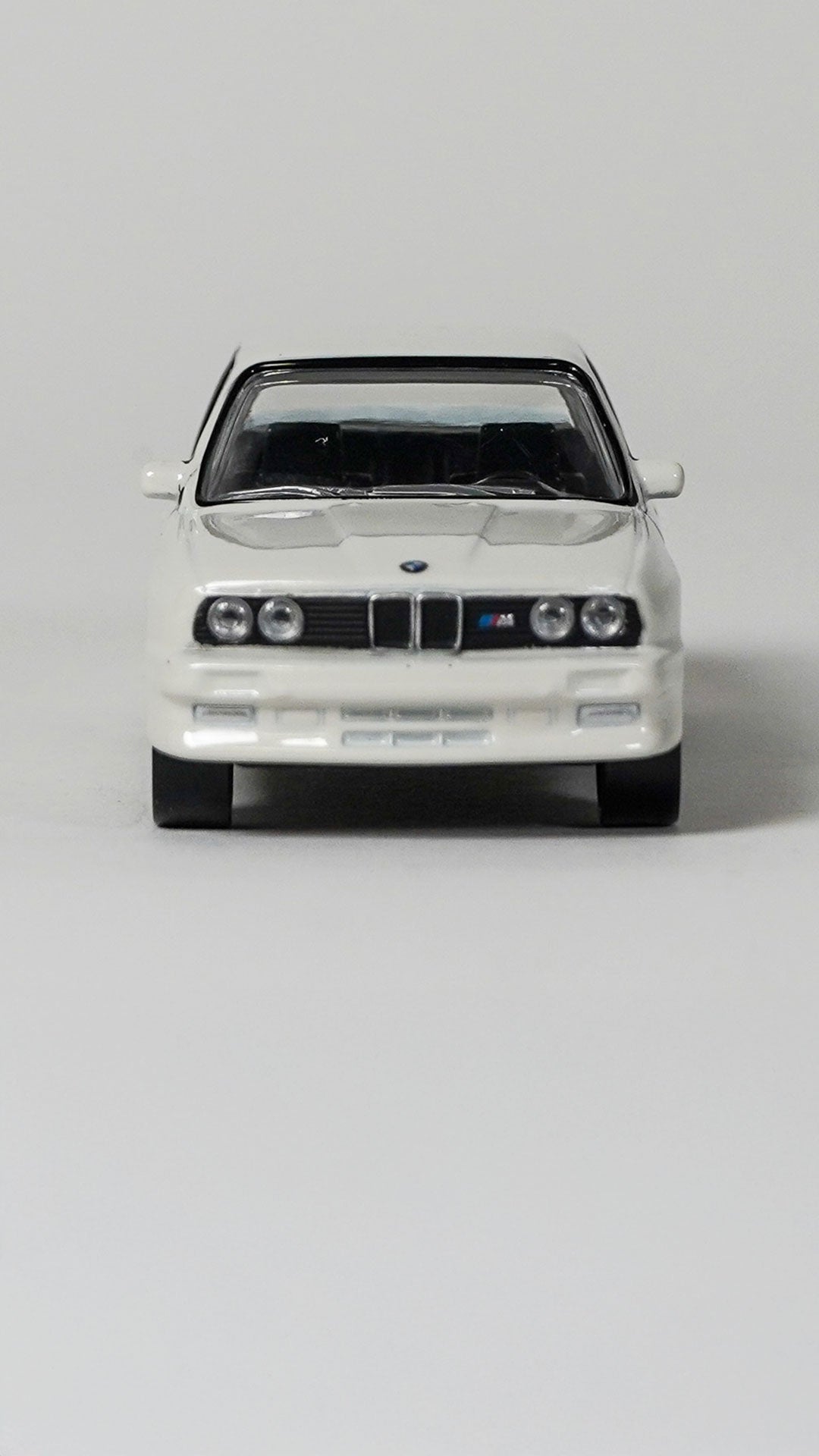 BMW M3 E30 1987 1:43