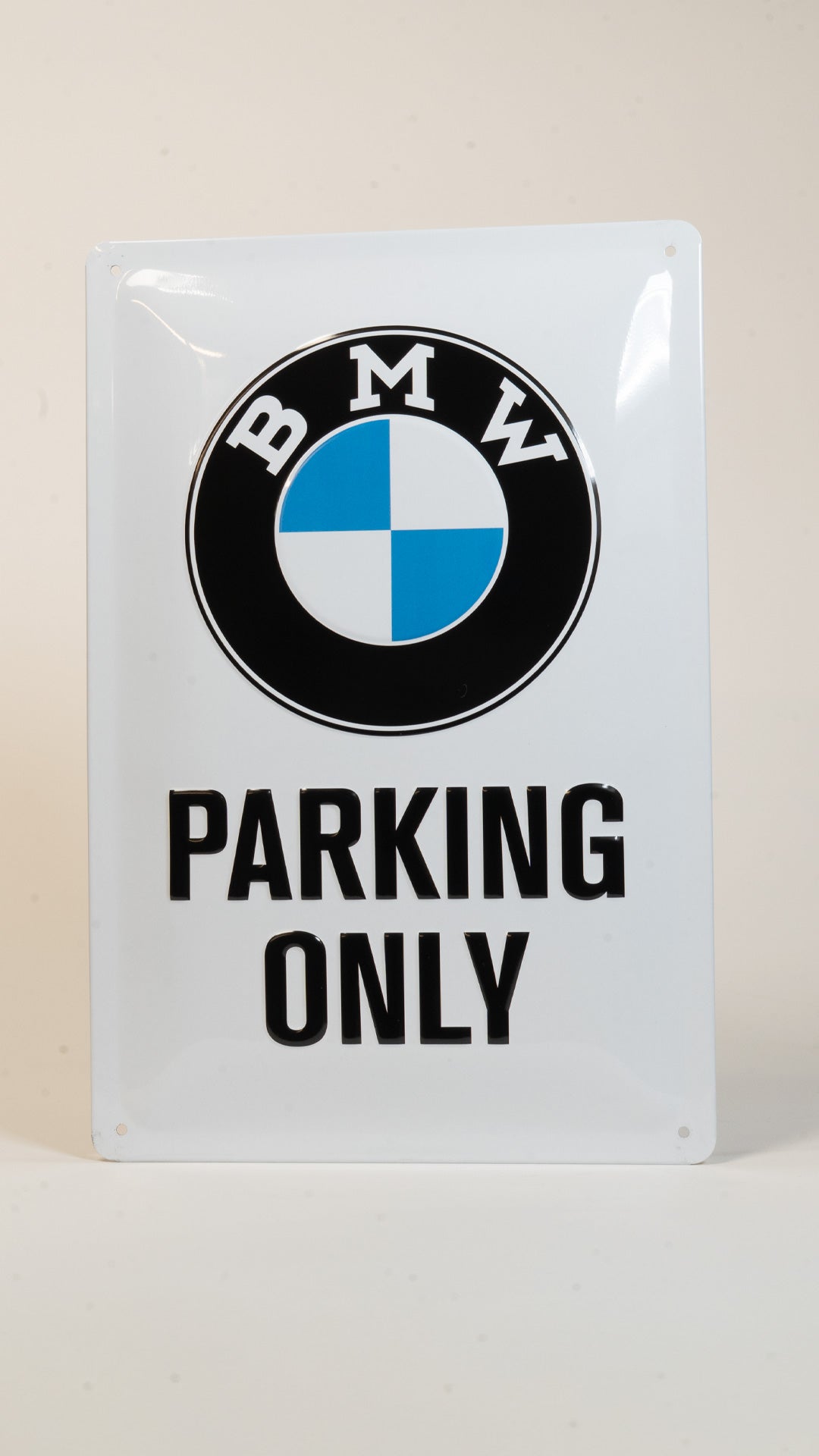 BMW Parking Only Skilt 20x30