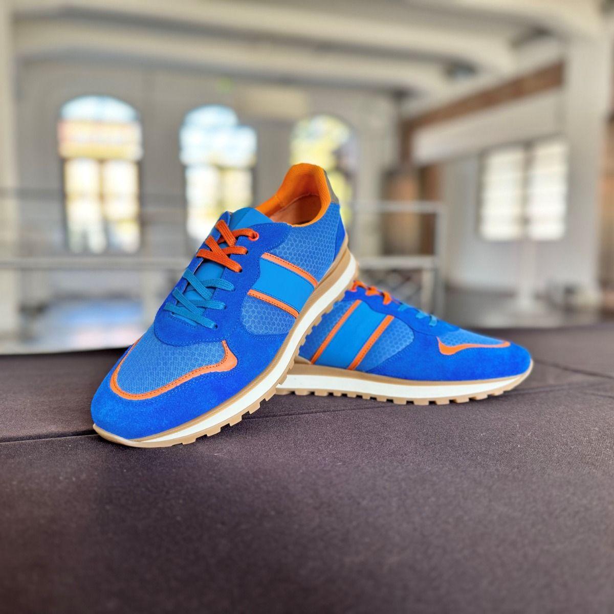 GPO Sneakers Crossover Blue - Moderne crossover sneakers i blå, ideelle til både sport og hverdagsbrug.