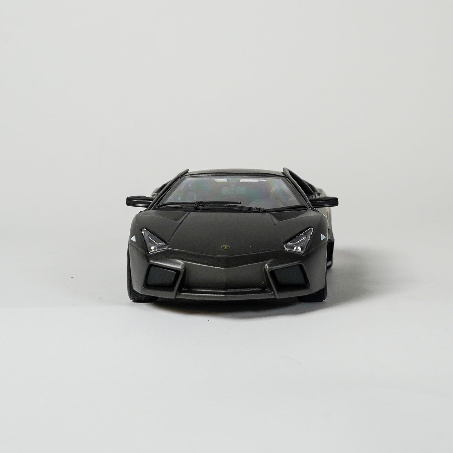 Bburago Lamborghini Reventon 1:24