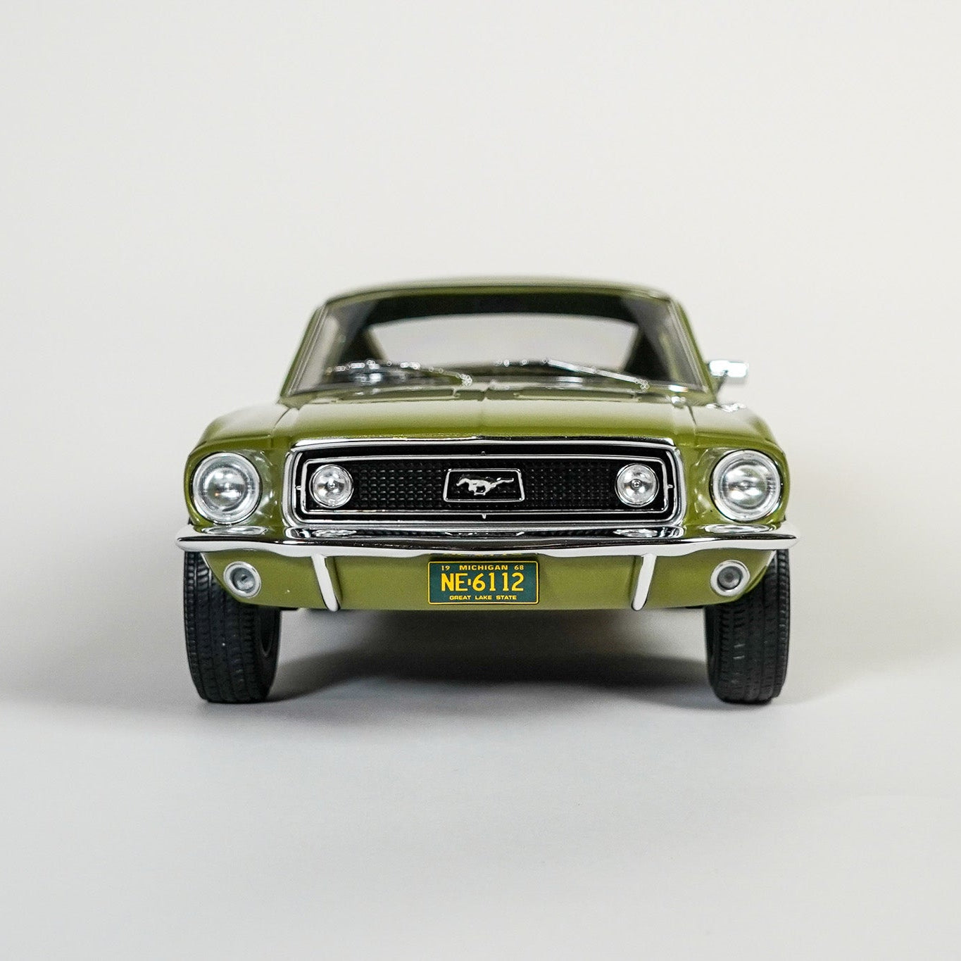 1:12 Ford Mustang GT 1968  Norev
