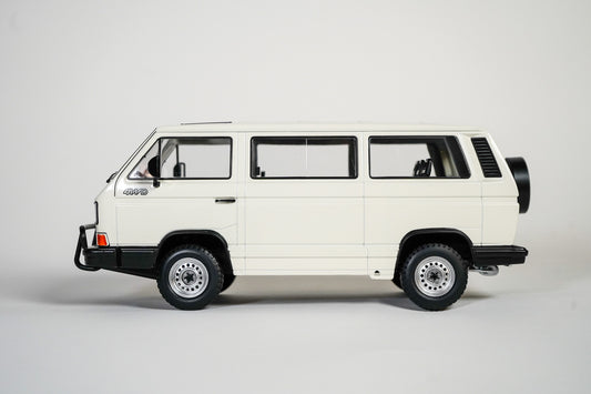Volkswagen Bus T3 Syncro 1987 1:18