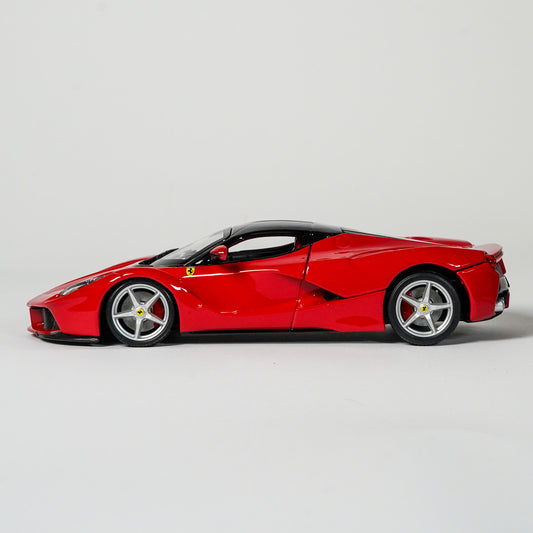 Bburago Ferrari LaFerrari 1:24