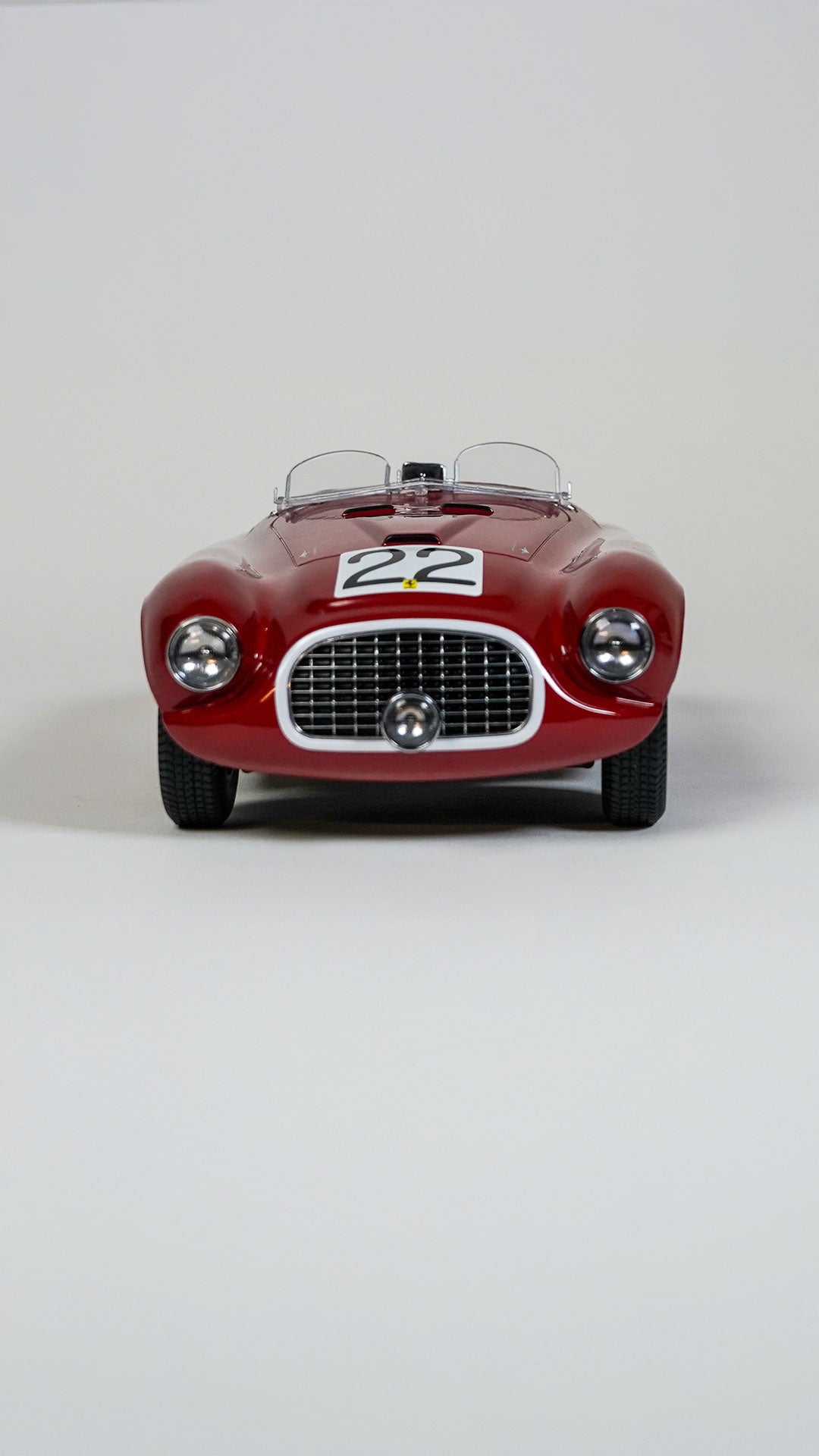 Ferrari 166 MM Barchetta 1:18 modelbil med detaljeret interiør og karrosseri