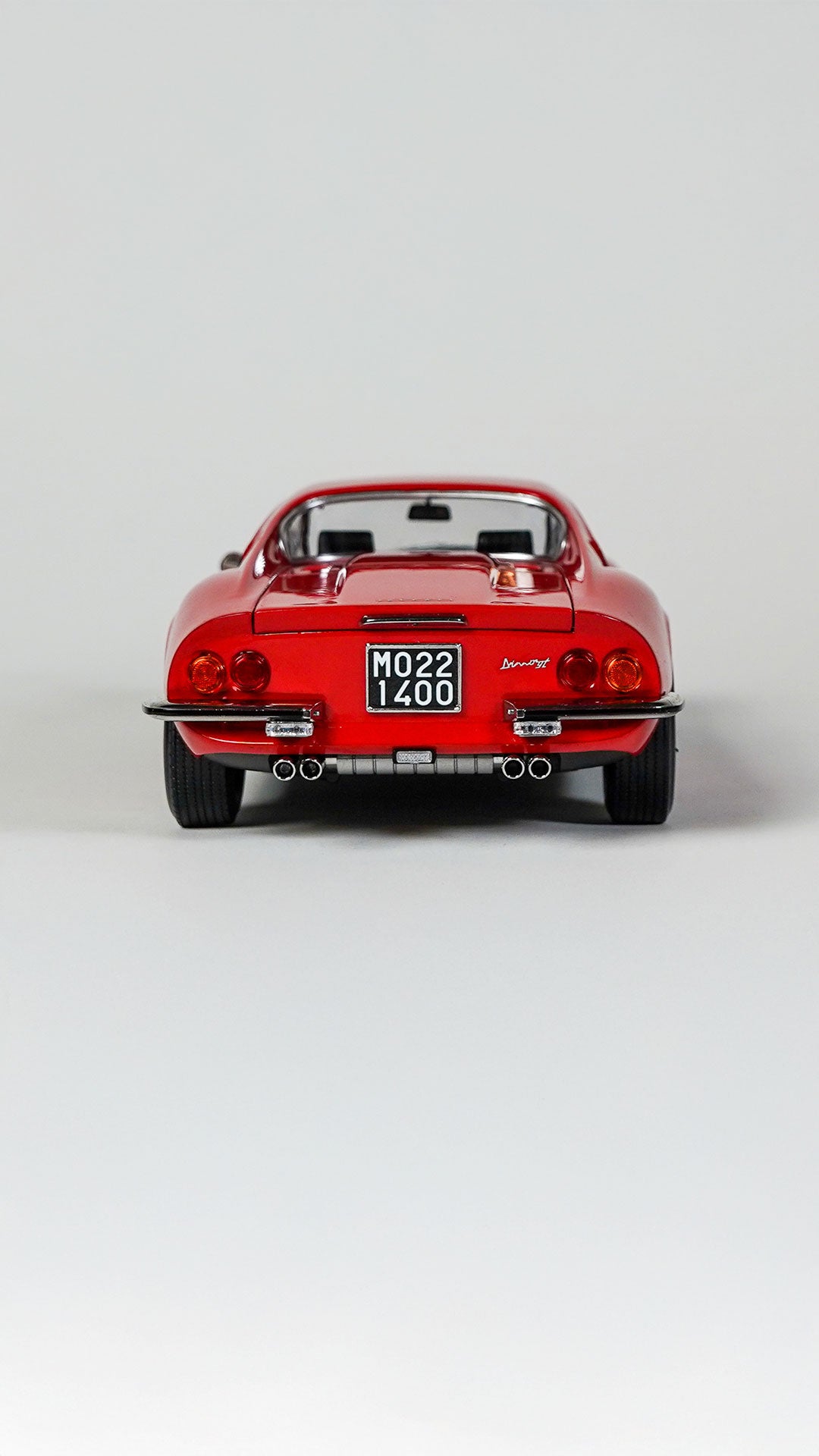 Ferrari 246 GT 1968 1:18