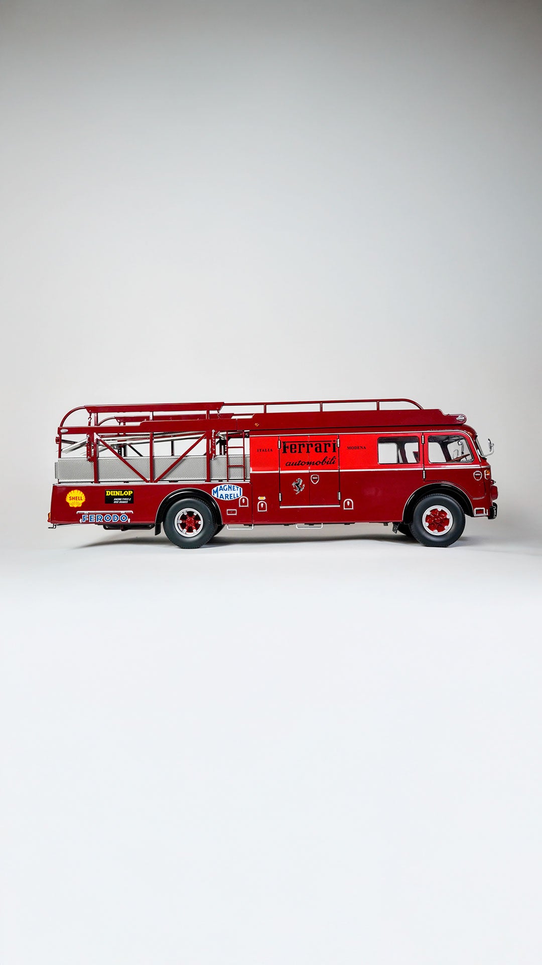 1:18 FIAT 642 BARTOLETTI RACE TRANSPORTER