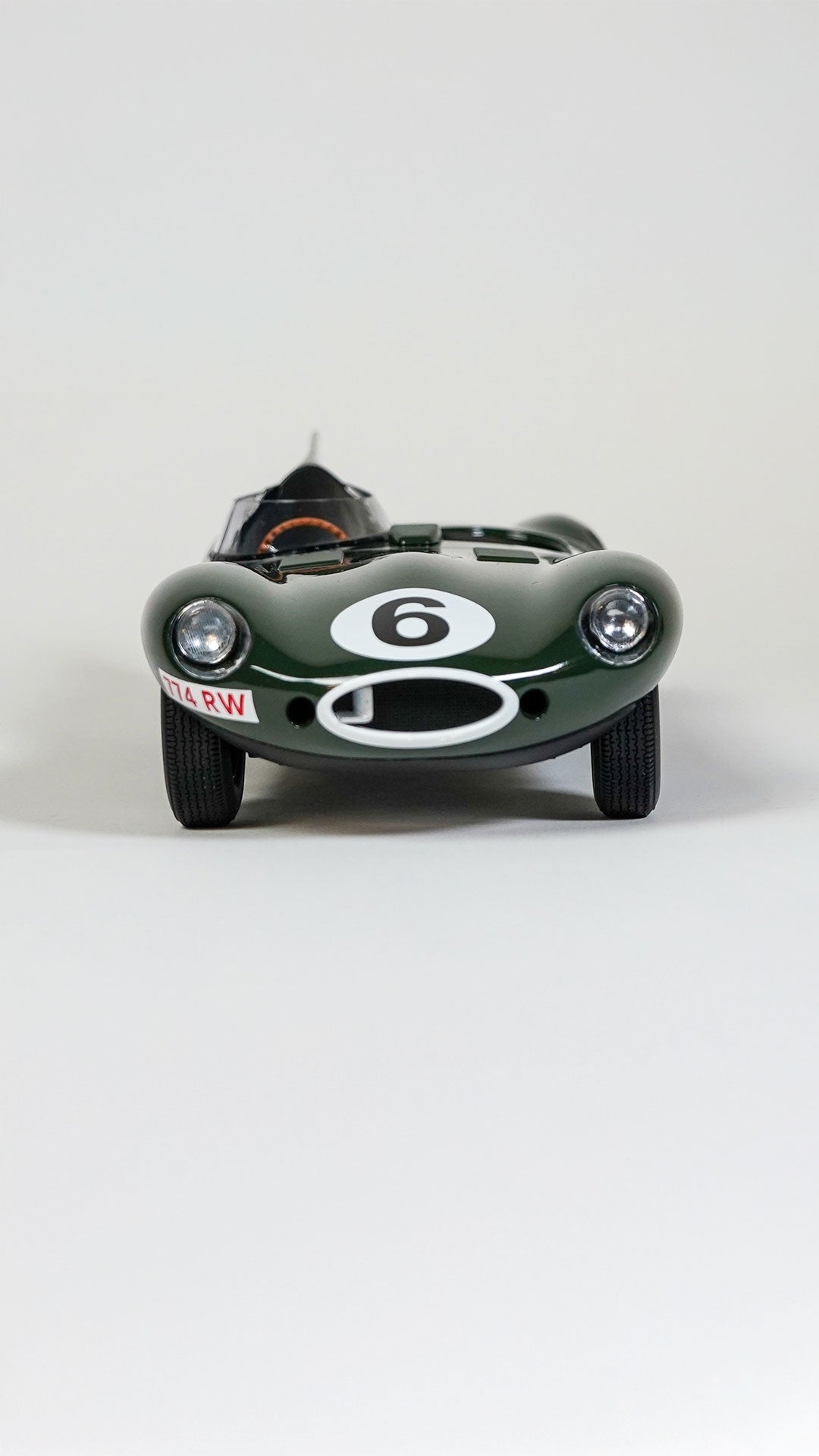 Jaguar D-Type Longnose 1:18