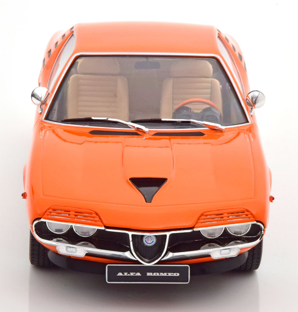 1:18 Alfa Romeo Montreal 1970 orange