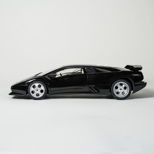 Lamborghini Diablo SE30-1999 1:18 AutoArt