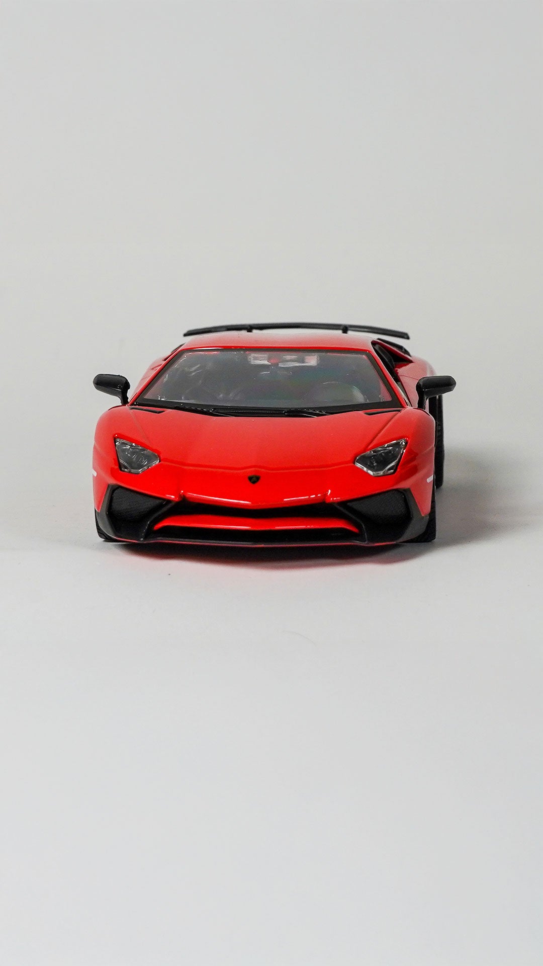 Bburago Lamborghini Aventador SV 1:24