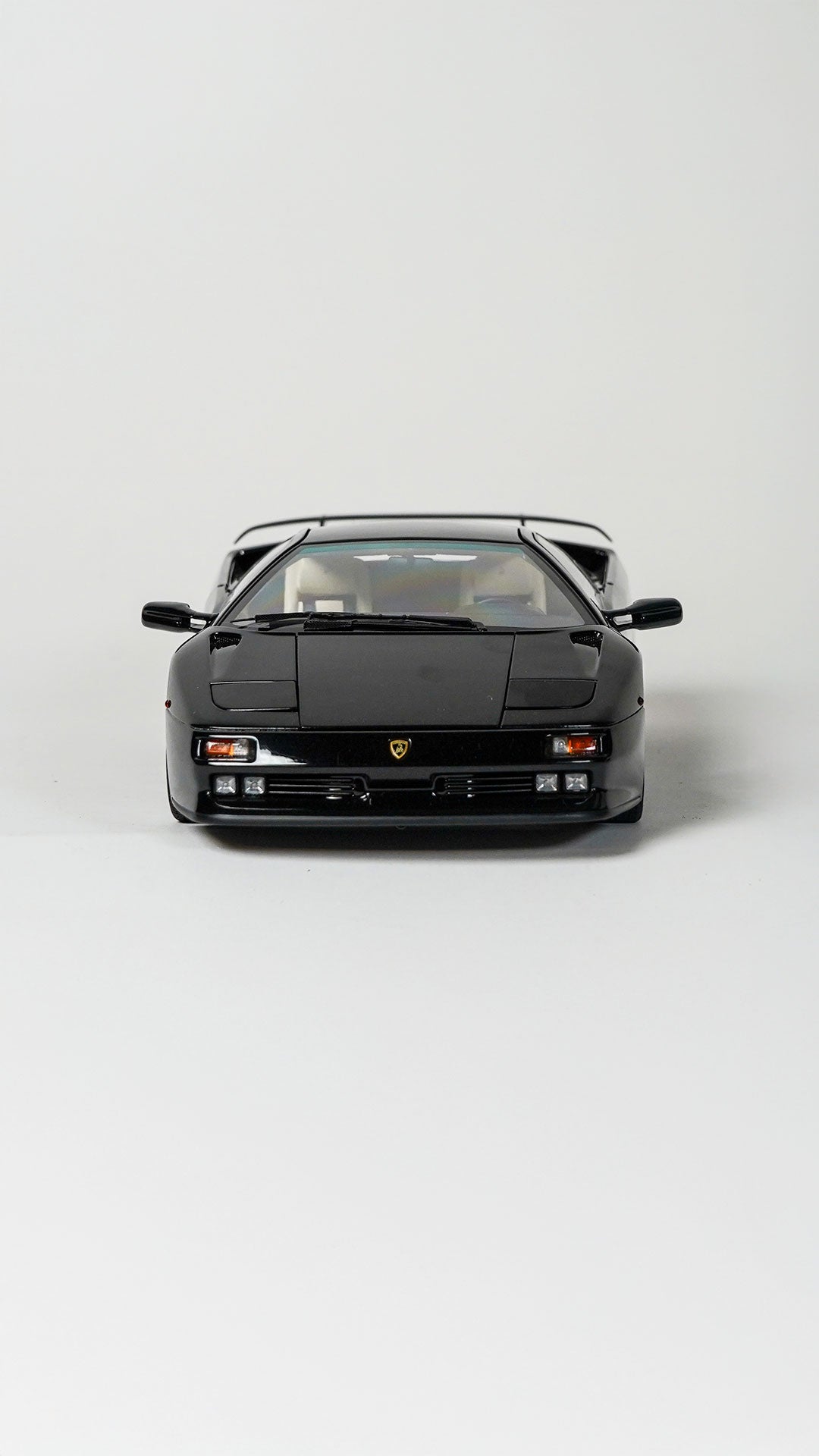 Lamborghini Diablo SE30-1999 1:18 AutoArt
