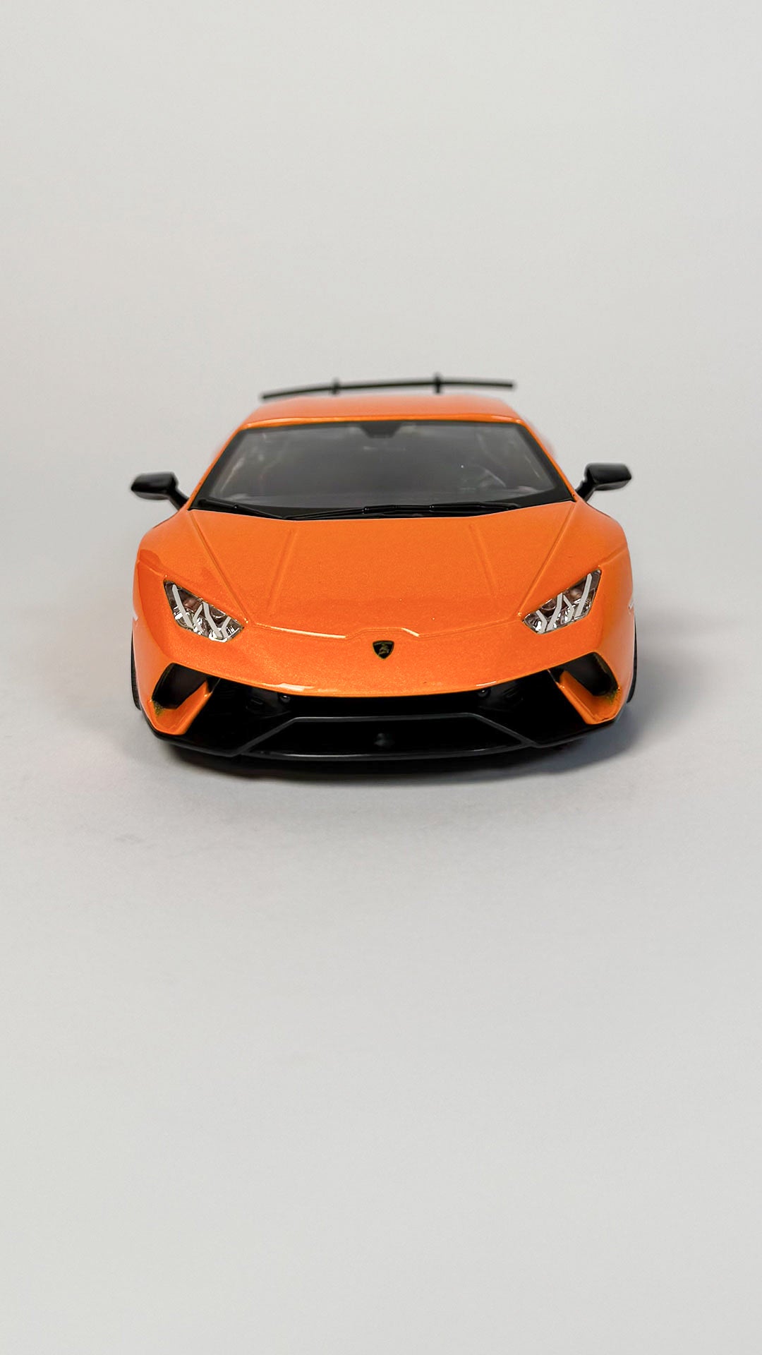 Lamborghini Huracán Performante 1:24