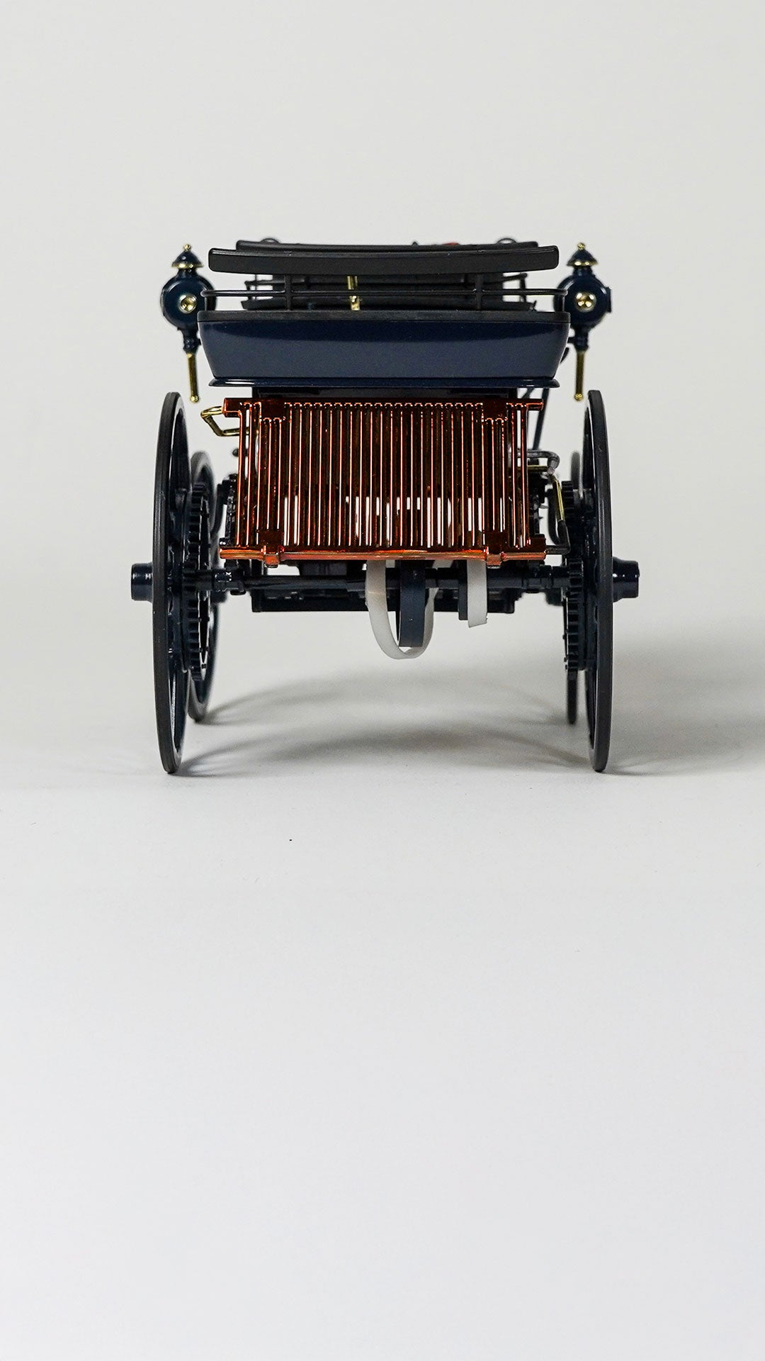 Mercedes Benz Daimler Motorkutsche 1886 1:18