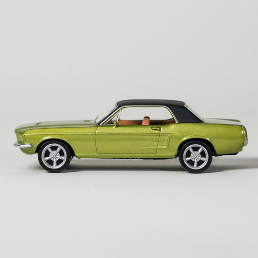 Ford Mustang 1:43