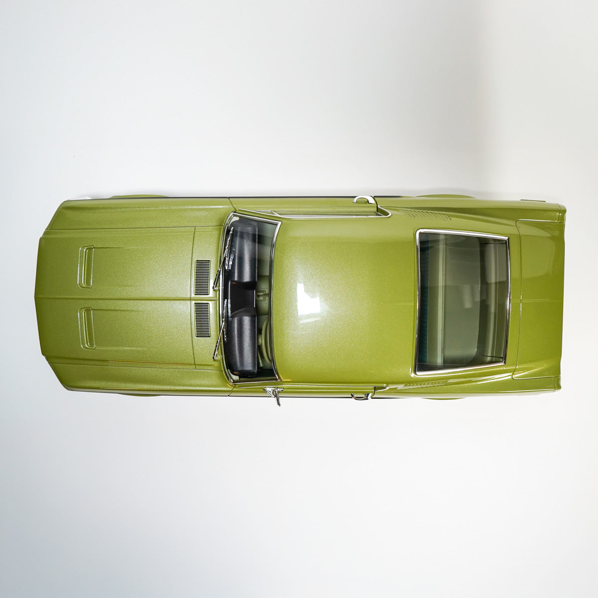 1:12 Ford Mustang GT 1968  Norev