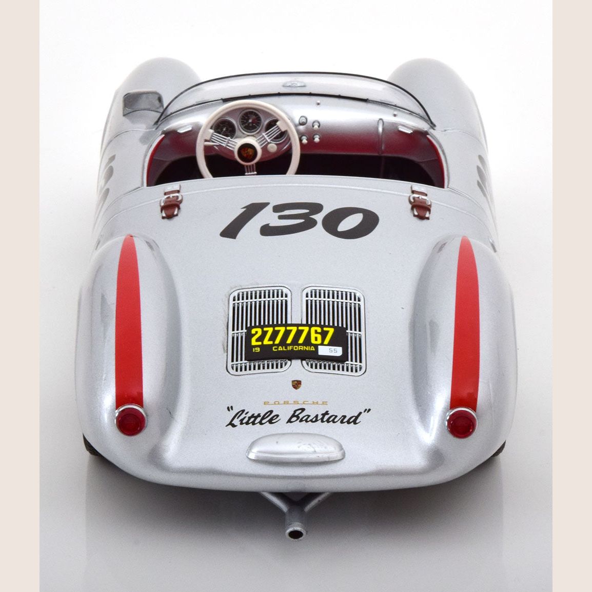 1:12 Porsche 550A Spyder #130, Little Bastard 1956 - 1:12 model af Porsche 550A Spyder, berømt som "Little Bastard", en legende inden for bilhistorie.