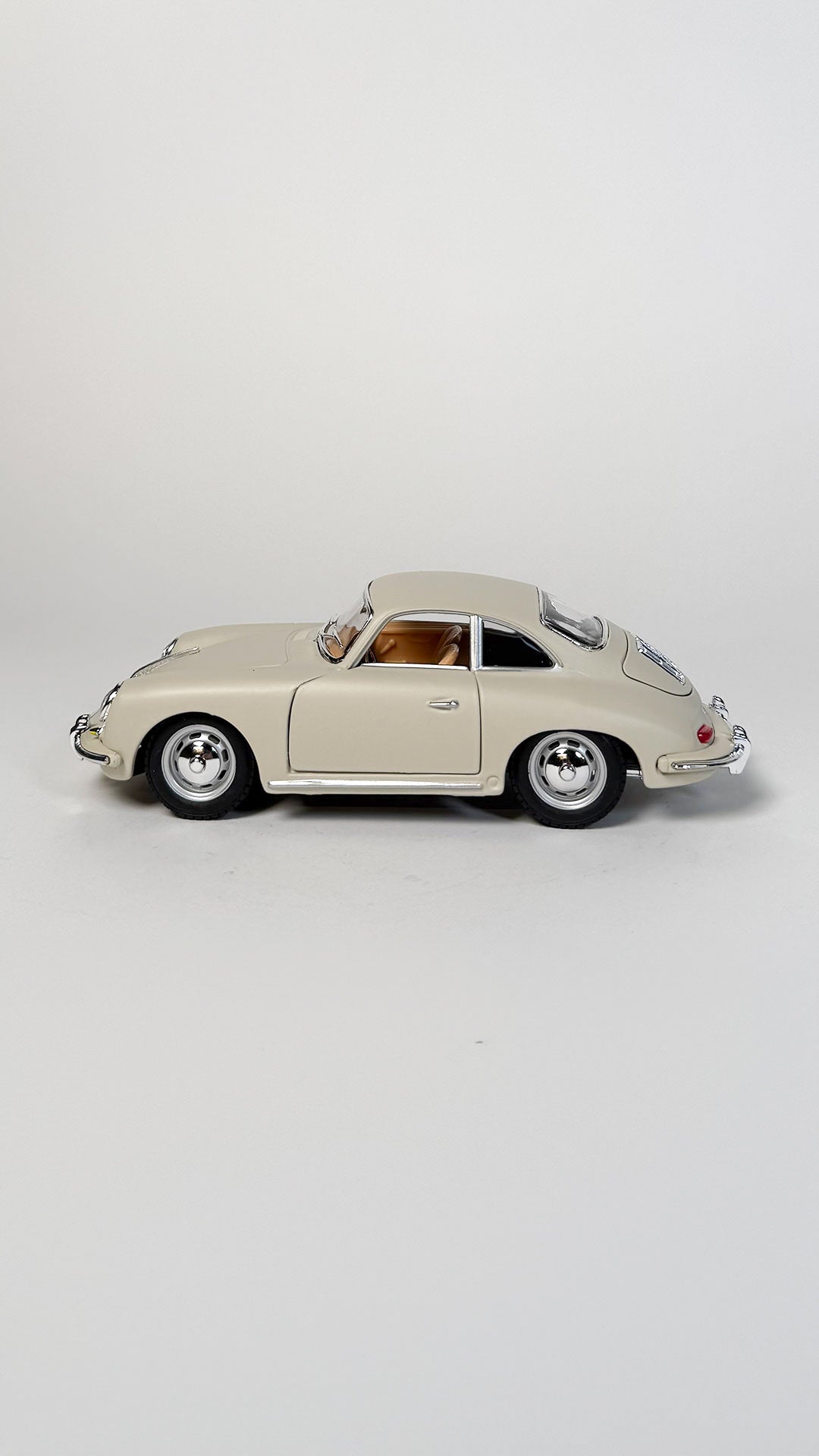 Porsche 356B Coupé 1:24