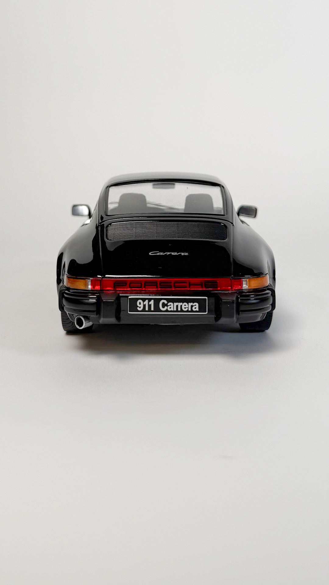 1983 Porsche 911 Carrera Coupe, Black, 1:18 scale