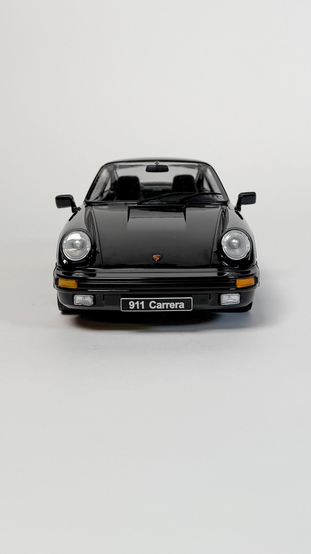 1983 Porsche 911 Carrera Coupe, Black, 1:18 scale