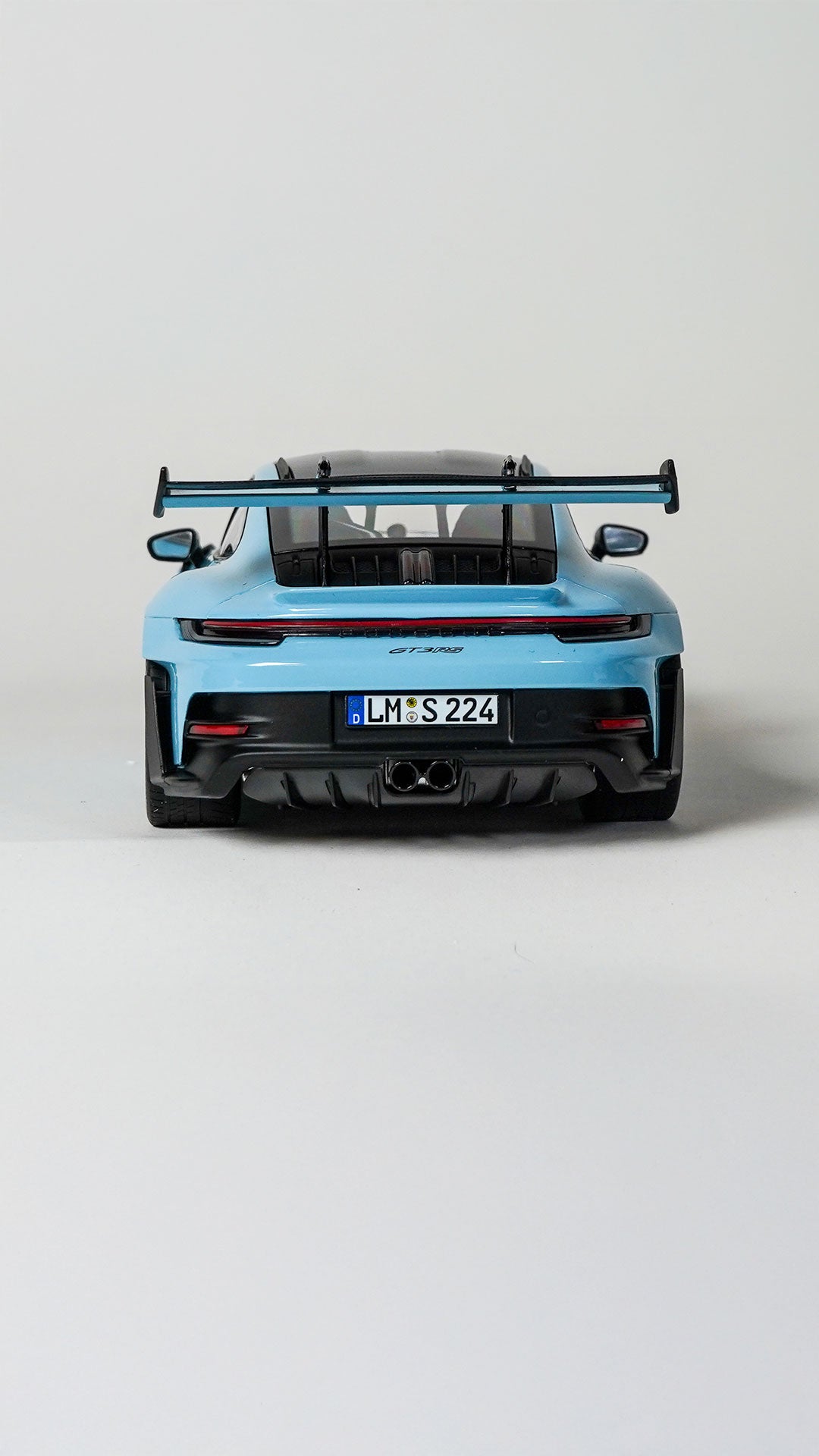 Porsche 911 GT3RS Weissach 2022 Light Blue 1:12
